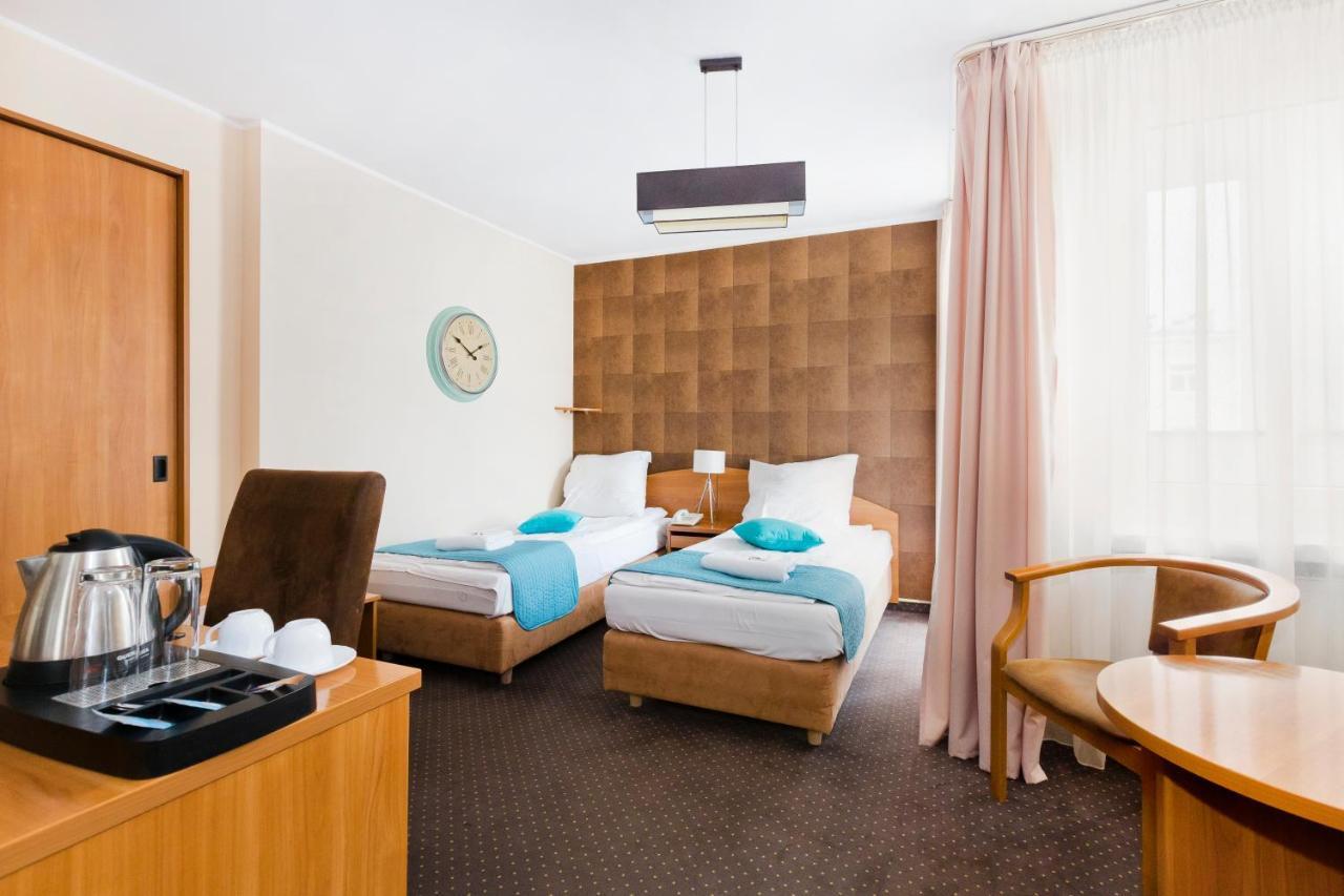 Hotel 97 Bydgoszcz Buitenkant foto