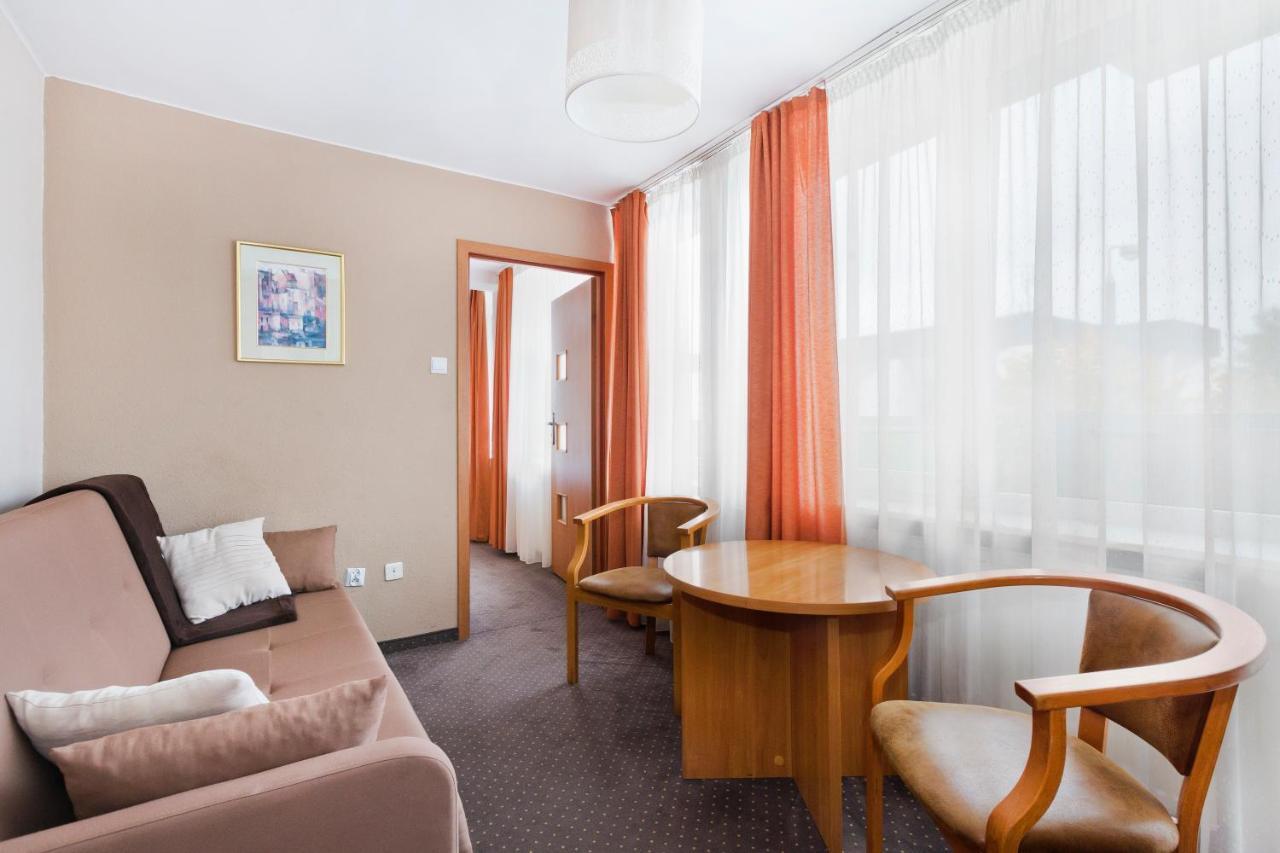 Hotel 97 Bydgoszcz Buitenkant foto